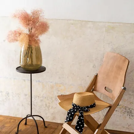 Apartamento Kobdilj 1835 Historic Homestead With Shared Courtyard